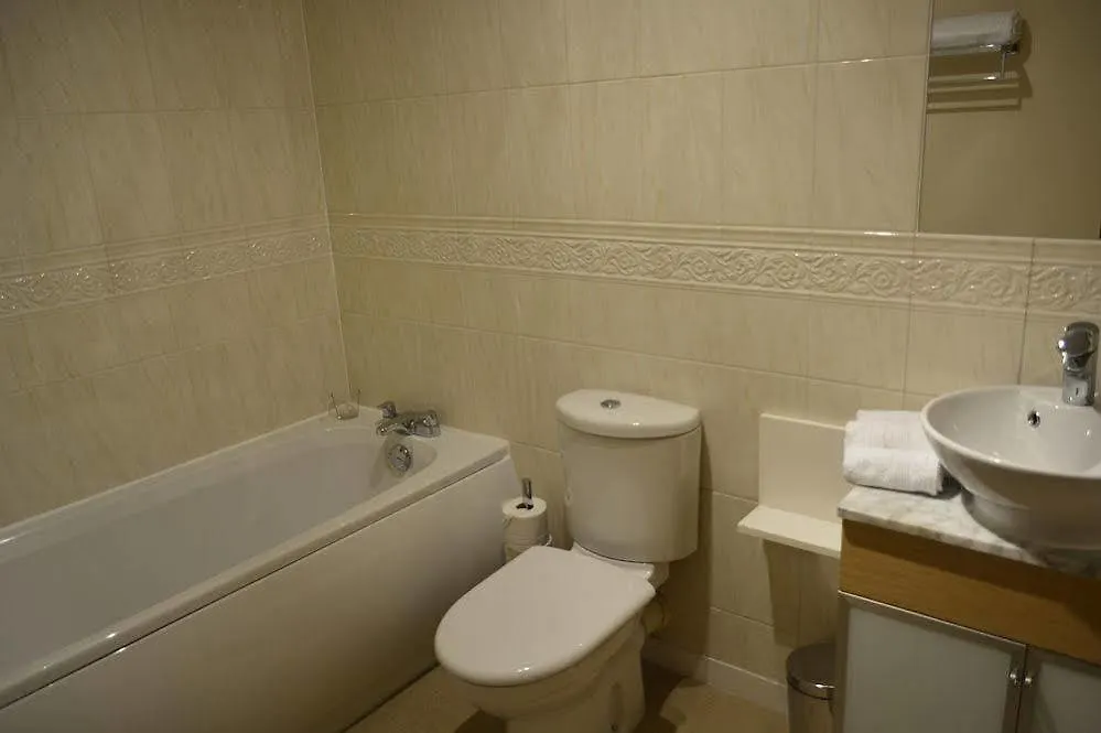 אדינבורו Holistic Condos Aparment- Brunswick St דירה