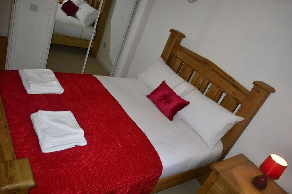 דירה אדינבורו Holistic Condos Aparment- Brunswick St בריטניה