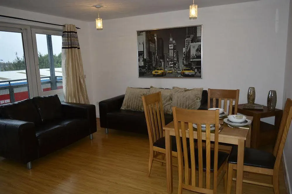 אדינבורו Holistic Condos Aparment- Brunswick St 0*,