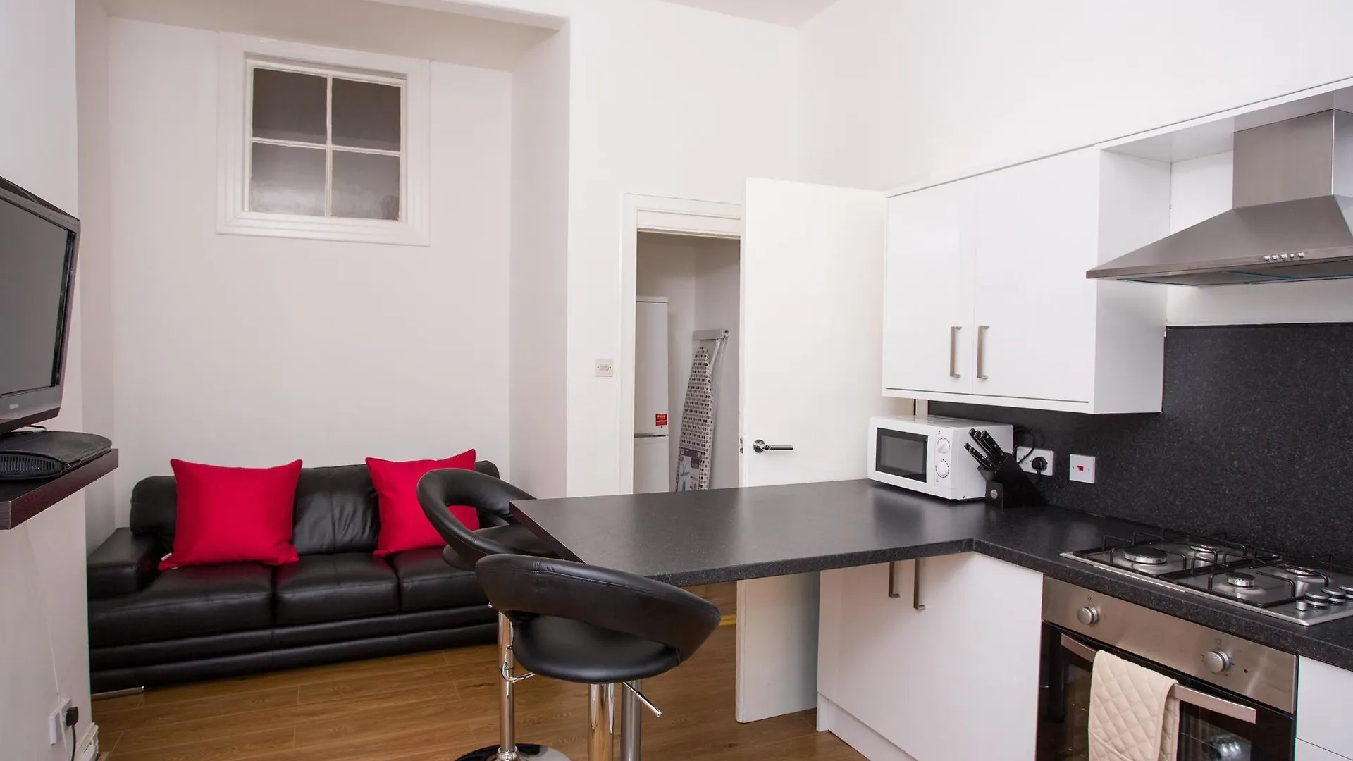 Holistic Condos Aparment- Brunswick St 爱丁堡 0*,  英国