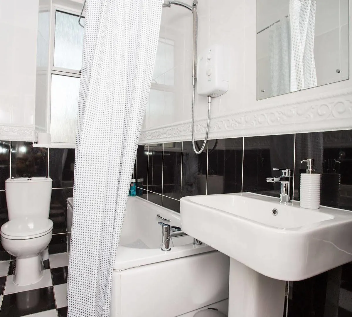 Holistic Condos Aparment- Brunswick St 爱丁堡 0*,